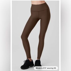 NWT Alo Yoga Warm High-Waist Airlift Leggings - Espresso Medium